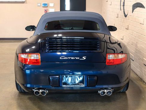 Used 2006 Porsche 911 Carrera S RWD image 8