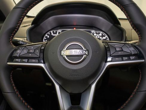 New 2025 Nissan Altima 2.5 SR image 14