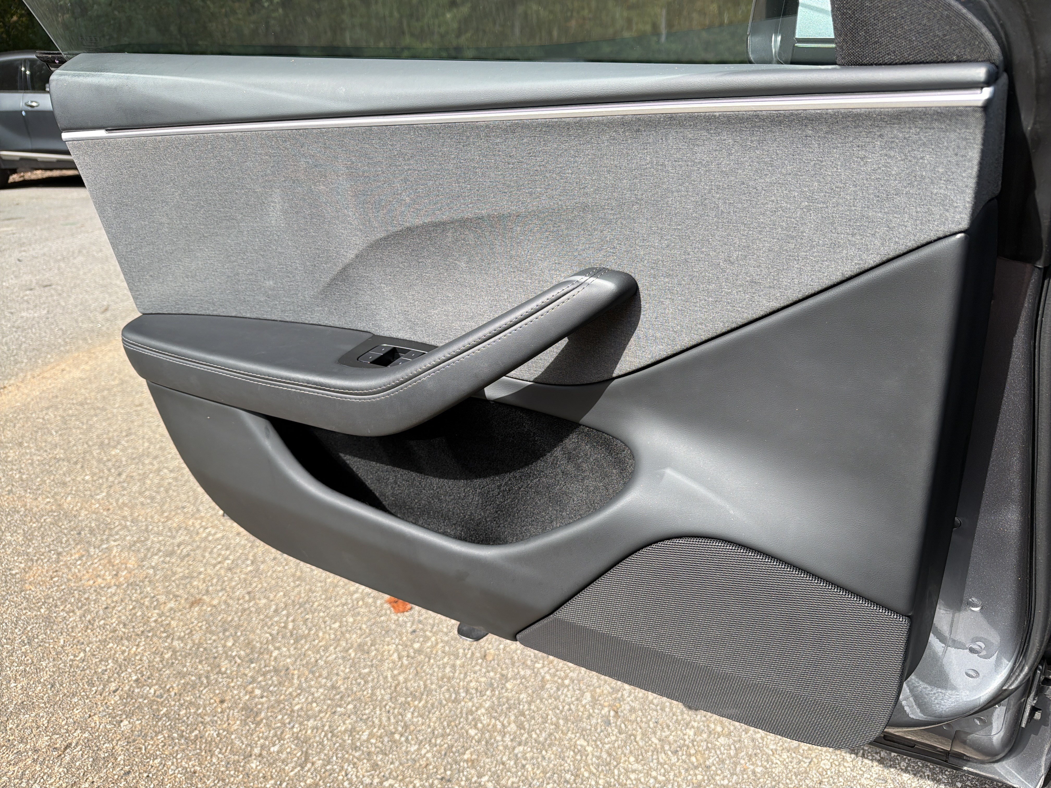 Used 2025 Tesla Model 3 Long Range RWD image 13