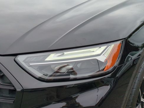 Used 2024 Audi SQ5 Premium Plus w/ Premium Plus Package AWD/4WD image 9