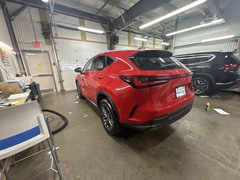 Used 2022 Lexus NX 350 AWD image 9