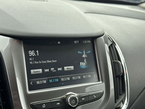 Used 2016 Chevrolet Cruze LT image 25