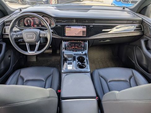 Used 2019 Audi Q8 Prestige image 14