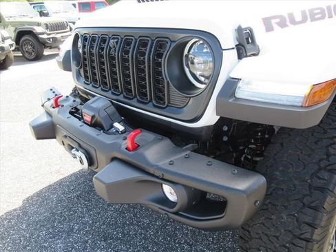 New 2026 Jeep Wrangler Unlimited Rubicon AWD/4WD image 4