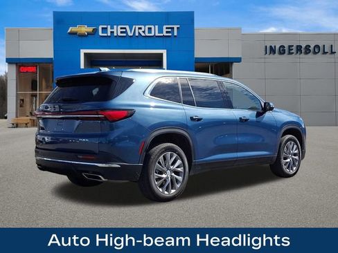 Used 2025 Buick Enclave Preferred image 8