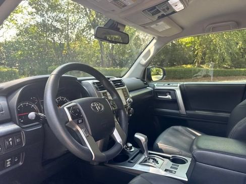Used 2024 Toyota 4Runner TRD Sport w/ Technology Package AWD/4WD image 12