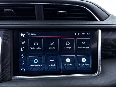 Used 2023 GMC Yukon XL Denali AWD/4WD image 22