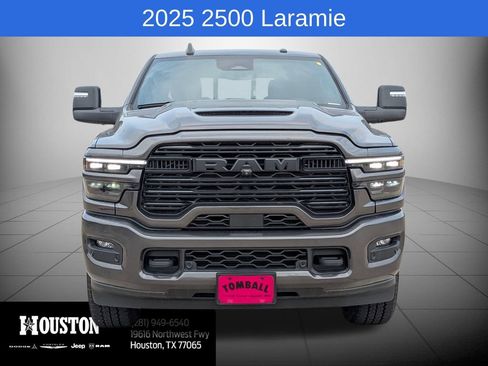 New 2025 RAM 2500 Laramie AWD/4WD image 8