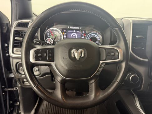 Used 2022 RAM 1500 Big Horn AWD/4WD image 20