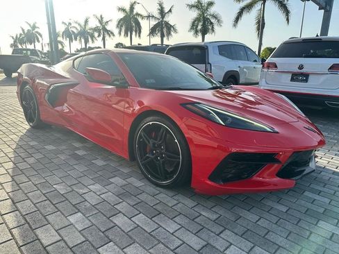 Used 2021 Chevrolet Corvette Stingray Coupe w/ 1LT RWD image 1