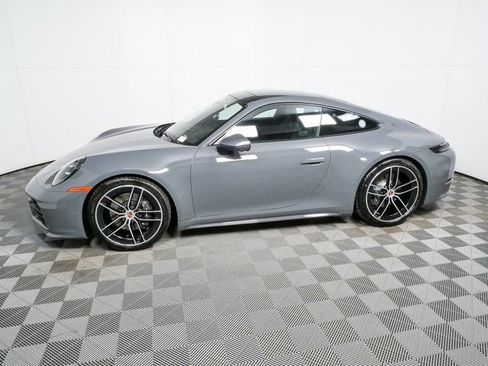 New 2026 Porsche 911 Carrera T image 2