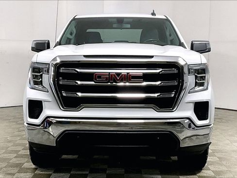Used 2021 GMC Sierra 1500 SLE w/ X31 Off-Road Package image 3
