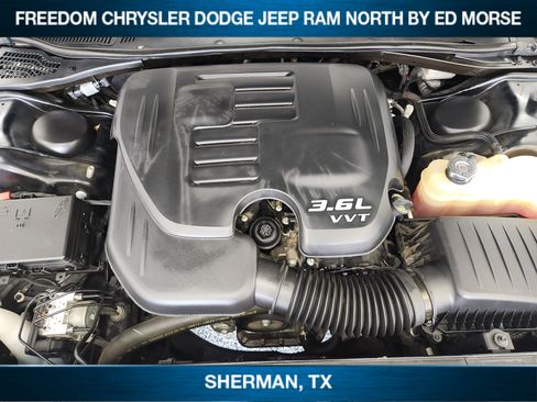 Used 2022 Dodge Challenger SXT RWD image 20