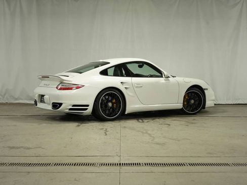 Used 2013 Porsche 911 Turbo S image 7