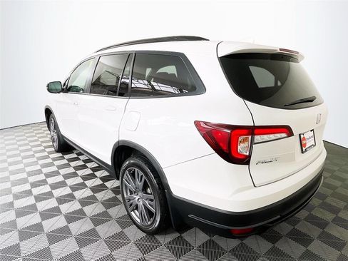 Used 2022 Honda Pilot Sport image 7