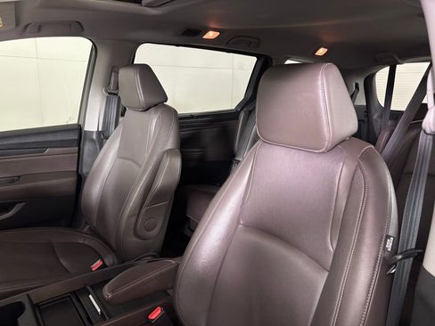 Used 2022 Honda Odyssey EX-L image 18