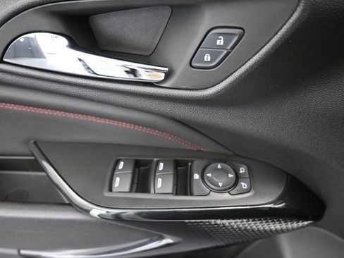 New 2026 Chevrolet Trax RS w/ Sunroof Package FWD image 37