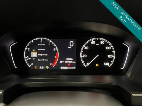 Used 2023 Honda Pilot Touring image 13
