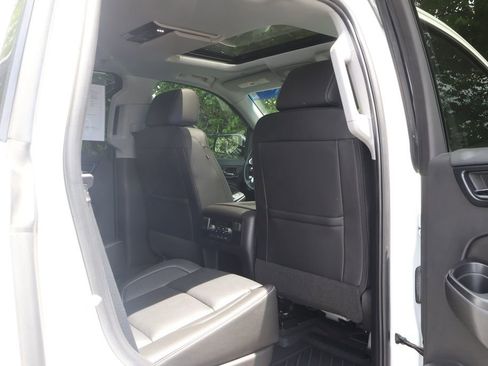 Used 2019 Chevrolet Tahoe Premier AWD/4WD image 52