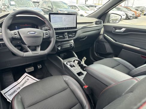 Certified 2023 Ford Escape ST-Line w/ Tech Pack #1 image 24