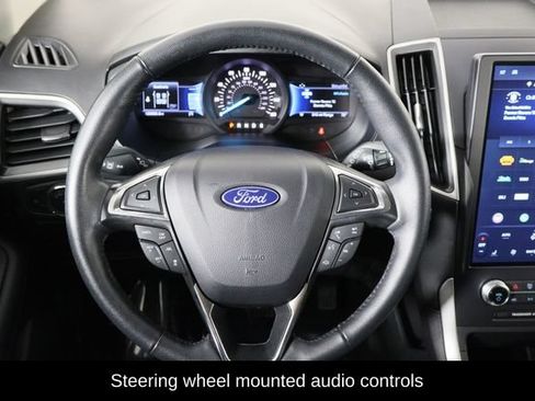 Used 2024 Ford Edge SEL AWD/4WD image 7