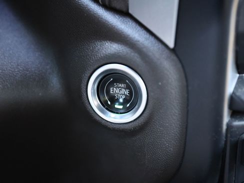 Used 2020 GMC Sierra 1500 SLT w/ SLT Convenience Package AWD/4WD image 36