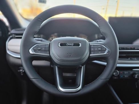 New 2026 Jeep Compass Limited image 22