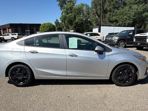 Used 2019 Chevrolet Cruze LS w/ LS Fleet Convenience Package FWD image 4
