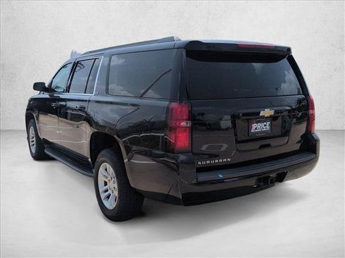 Used 2016 Chevrolet Suburban LS RWD image 8