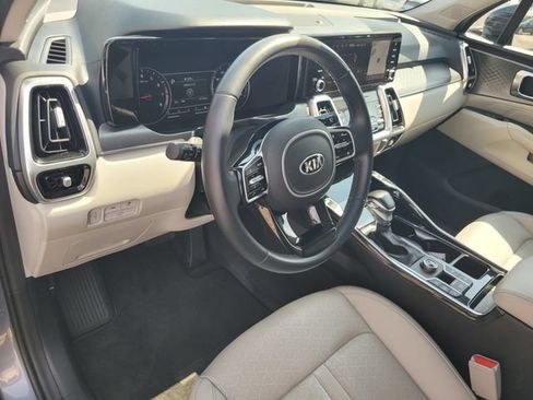 Used 2021 Kia Sorento SX FWD image 9