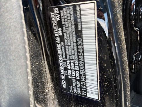 Used 2024 Mercedes-Benz CLA 250 4MATIC image 13