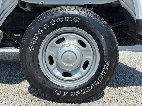 Used 2018 Ford F250 XL w/ Power Equipment Group image 2