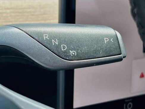 Used 2023 Tesla Model 3 Standard Range RWD image 16