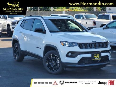 New 2026 Jeep Compass Latitude AWD/4WD image 1