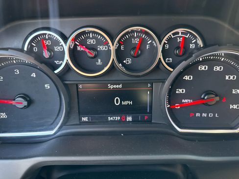 Used 2023 Chevrolet Silverado 3500 LT AWD/4WD image 14