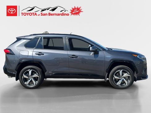 Certified 2021 Toyota RAV4 SE w/ Weather & Moonroof Package image 6