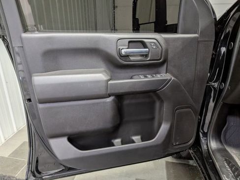 Used 2025 Chevrolet Silverado 2500 Custom w/ Custom Convenience Package image 13