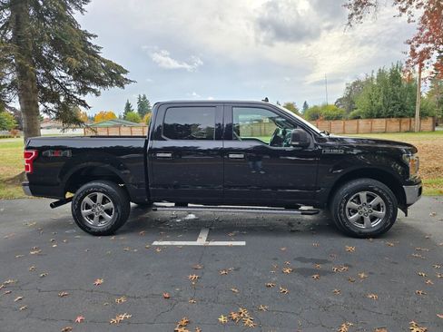 Used 2019 Ford F150 XLT w/ Equipment Group 302A Luxury image 8