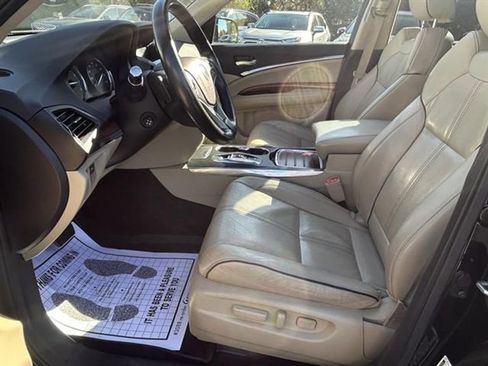 Used 2023 Acura MDX SH-AWD w/ Advance Package image 11