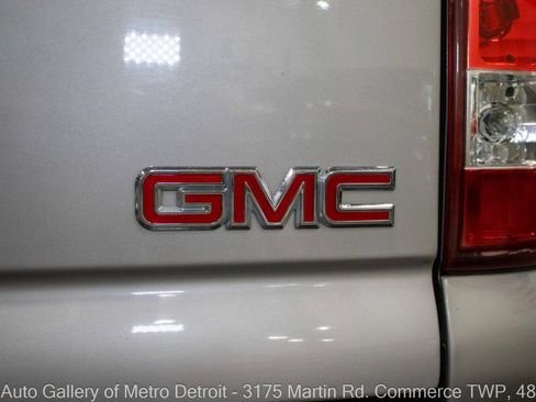Used 2005 GMC Yukon Denali AWD/4WD image 40