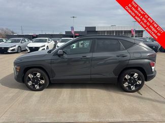 Used 2025 Hyundai Kona SEL video 2