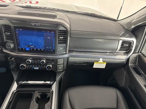 New 2025 Ford F350 Lariat w/ Lariat Ultimate Package image 13