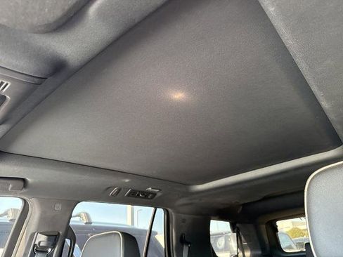 Used 2021 GMC Yukon SLT w/ SLT Luxury Plus Package AWD/4WD image 14