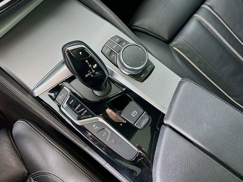 Used 2018 BMW 640i Gran Turismo xDrive image 17