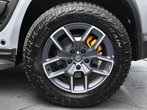 Used 2023 Rivian R1S Adventure Quad AWD/4WD image 24