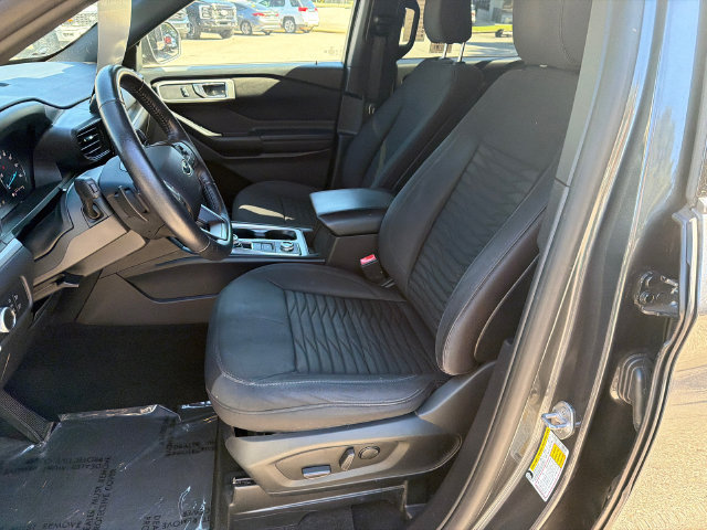Certified 2020 Ford Explorer XLT AWD/4WD image 11