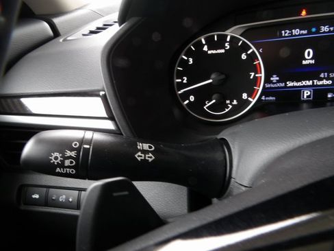 New 2025 Nissan Altima 2.5 SR w/ SR Premium Package image 32