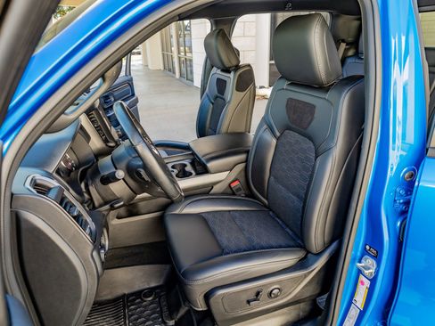 Used 2023 RAM 1500 Big Horn image 31