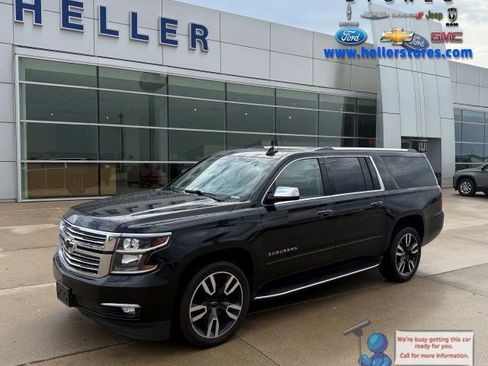 Used 2018 Chevrolet Suburban Premier image 1