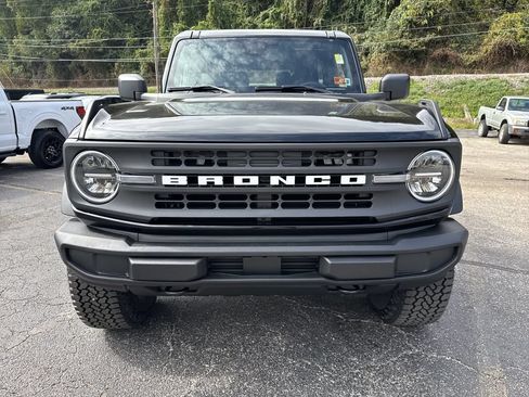 New 2025 Ford Bronco 2-Door w/ Sasquatch Package AWD/4WD image 11